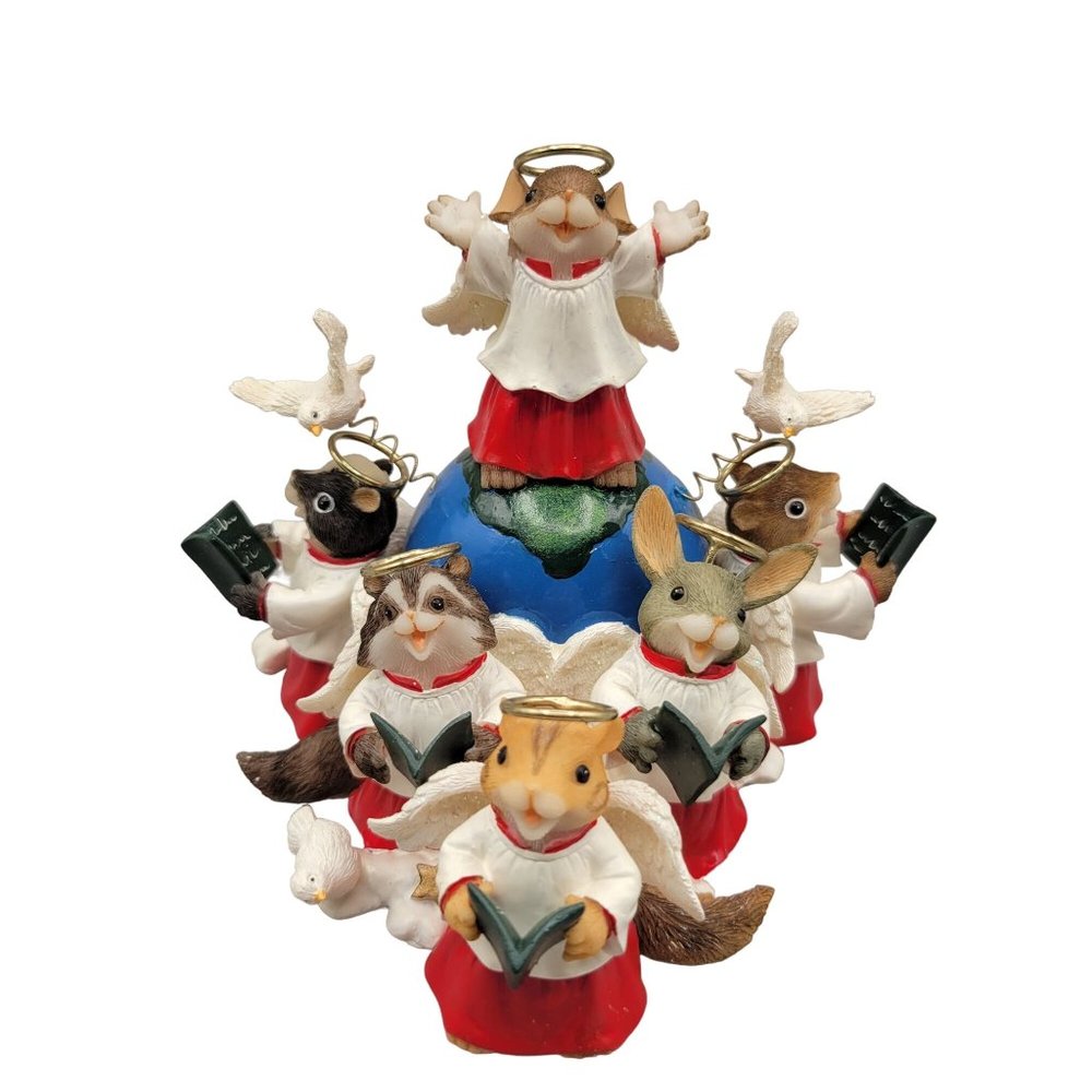 Charming Tails A Choir of Angels Sing Musical Figurine 98/467 Joy To The World